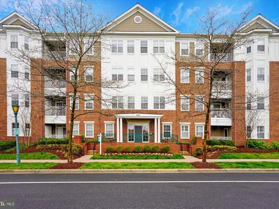 401 King Farm Blvd APT 201, Rockville, MD, 20850