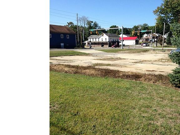 2nd image of 200 W Main St #220