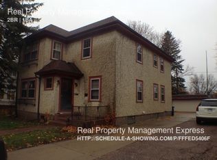 1215 1/2 S Phillips Ave, Sioux Falls, SD 57105