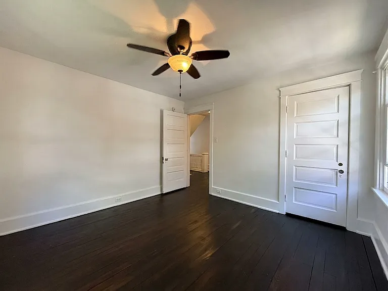 1107 W Broad St #2 — Photo 14