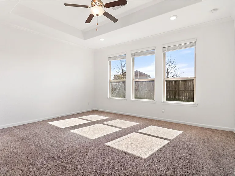 9626 Dancing Grass Dr — Photo 17