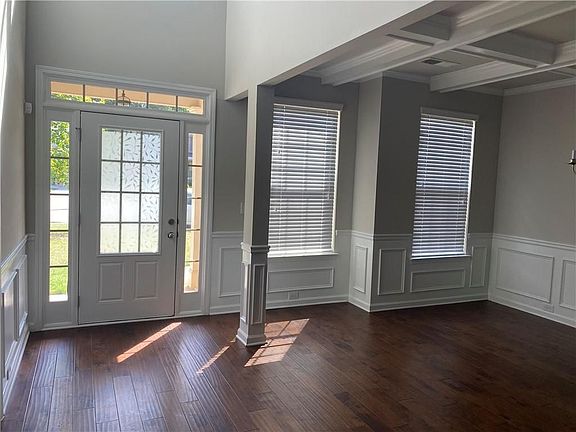 3rd image of 3224 Hideaway Ln