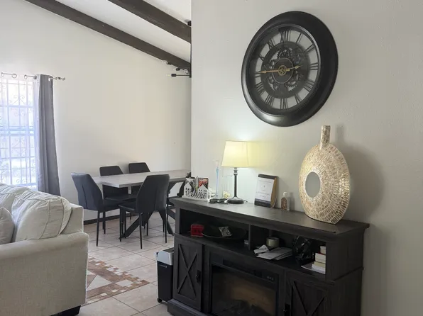 217 E Castellano Dr APT A, El Paso, TX 79912