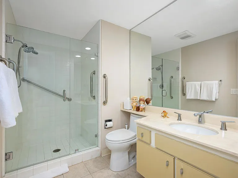 900 Island Dr #507 — Photo 29