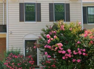 7602 Southern Oak Dr, Springfield, VA 22153
