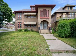 2876 N 49th St #2878, Milwaukee, WI 53210