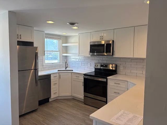 137 Jamestown Rd #C — Photo 3