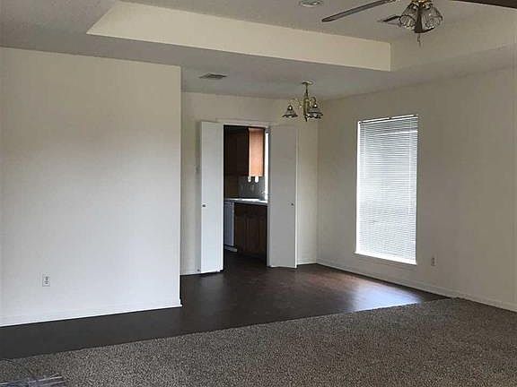2nd image of 618 Park Place Dr