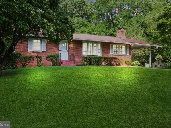 9511 Stewartown Rd, Gaithersburg, MD 20879