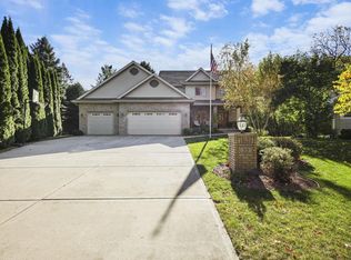 35 Pelican Cir, Madison, WI 53716