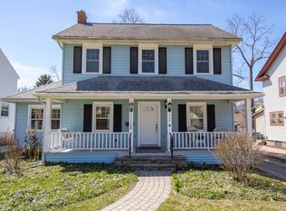 233 Kensington Rd, East Lansing, MI 48823