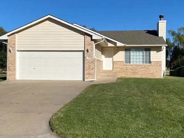 724 S Bluestem Ct, Haysville, KS 67060
