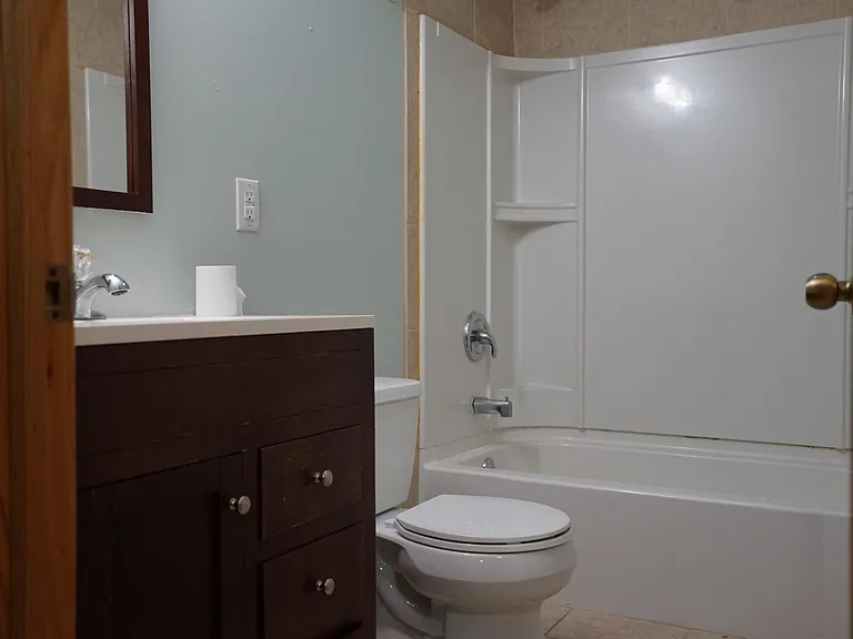 lower level bath
