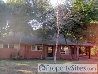 1st image of 393 Andrew Dr