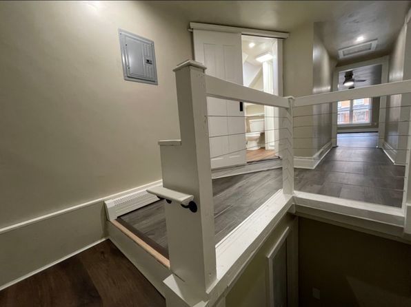 159 E Long Ave #D