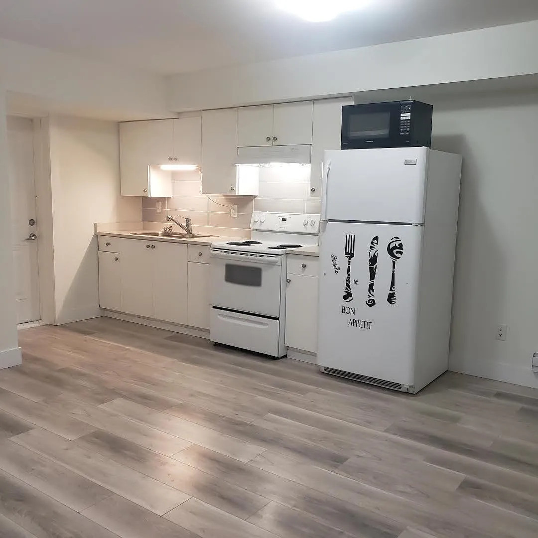 2 bed, 850 sqft, $1,750 — Photo 3