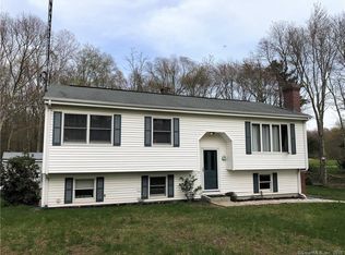 15 James Rd, Voluntown, CT 06384