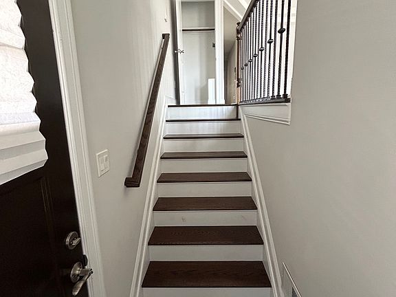 3rd image of 341 Washington Ave #1