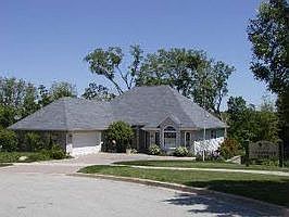 Home for Sale in Yorkville, Illinois $229,000