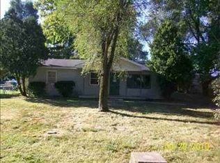 113 E Bosman Ave, Eaton, IN 47338