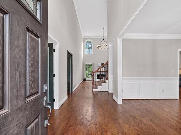 4th image of 4631 Crooked Creek Ln