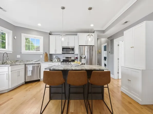 16 Wyoming St Unit 2, Dorchester, MA 02121
