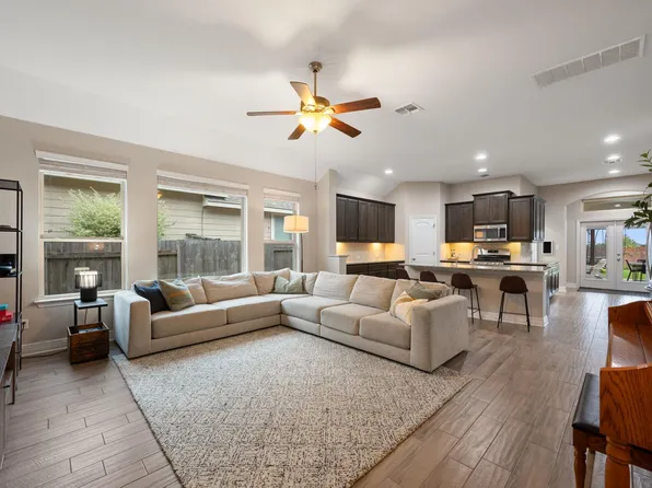 725 Blue Agave Ln, Georgetown, TX 78626