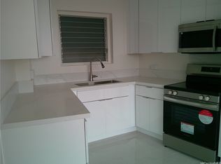 1139 9th Ave APT 303, Honolulu, HI 96816