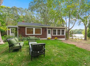 22 The Pkwy, Southampton, NY 11968