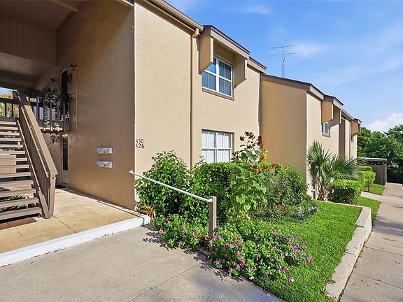 4th image of 430 WINDMEADOWS STREET