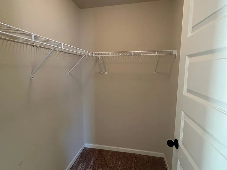 549 W Holloway Dr — Photo 24