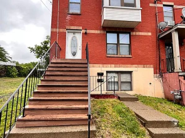 4 1st St #1