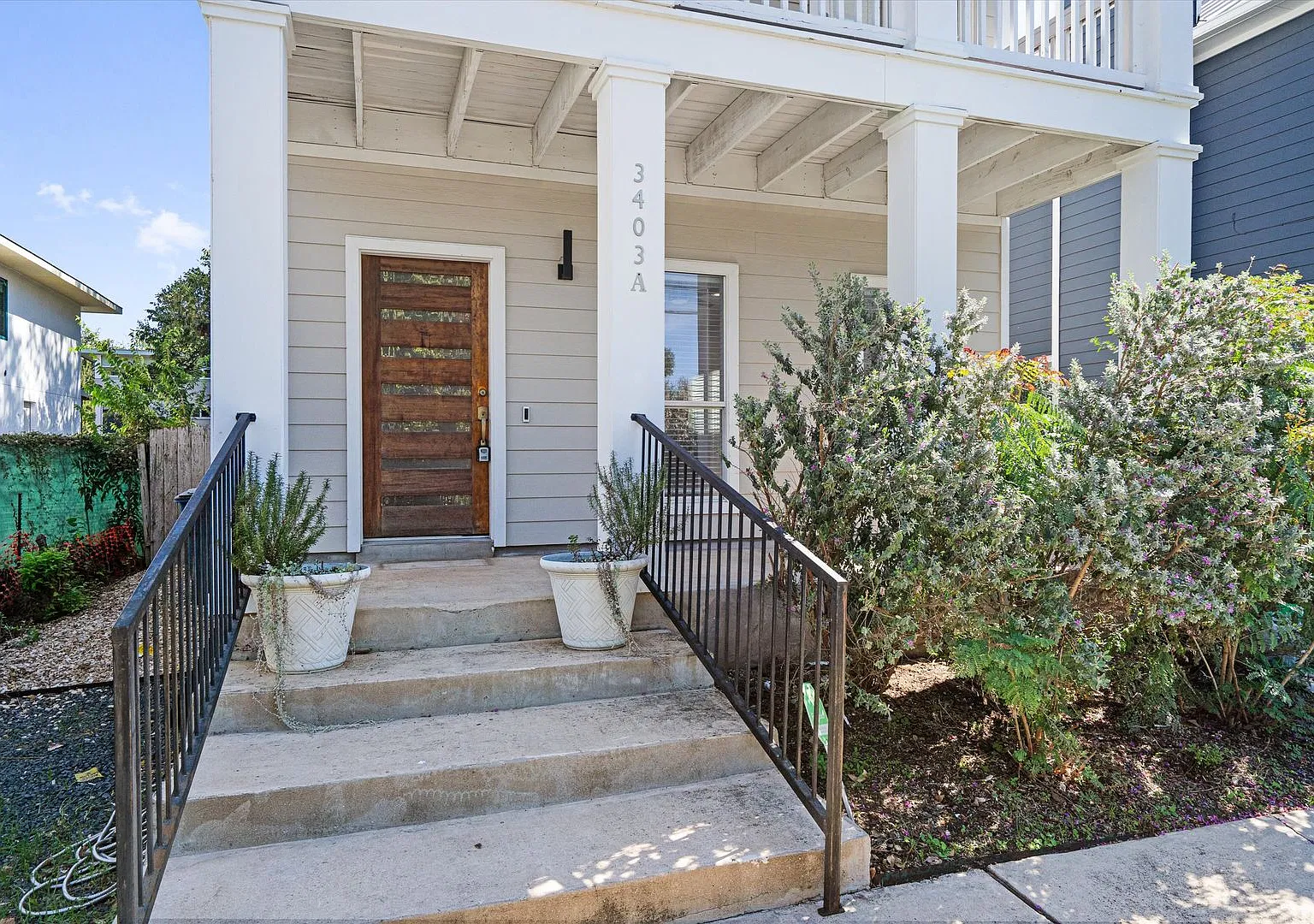 Wonderful 3-Bedroom Home in South Austin for Rent — Photo 2