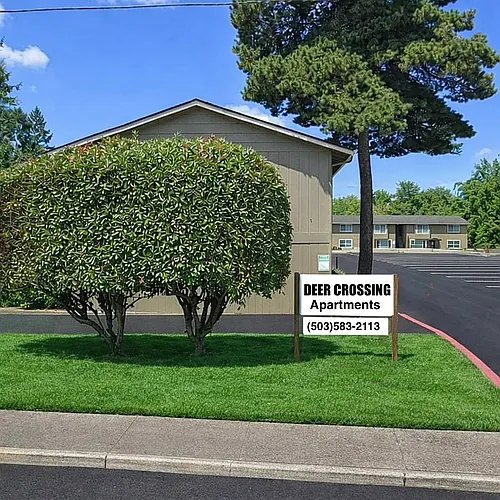 Deer Crossing Apartments Photo 1