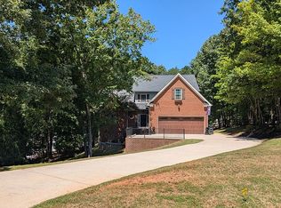 11106 Seven Coves Dr, Tega Cay, SC 29708