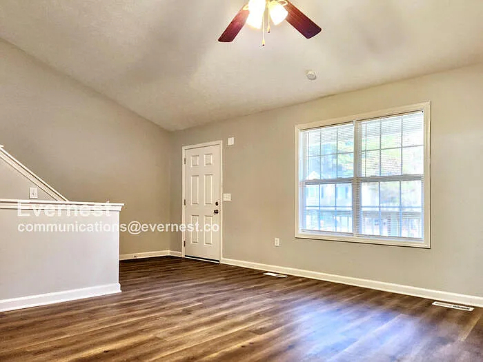 54 Dane Ln — Photo 9