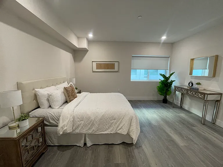 The SECRET in K-Town Luxury Apartments — Photo 49