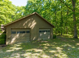 7620 S Fox Ln, Columbia, MO 65201