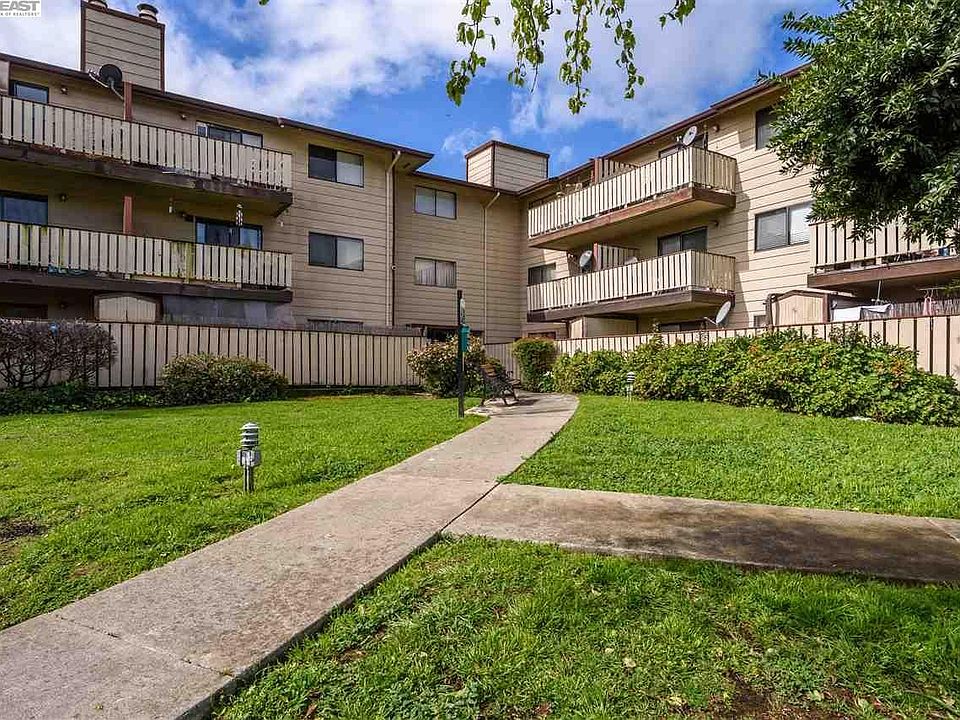 1st image of 29300 Dixon St APT 312