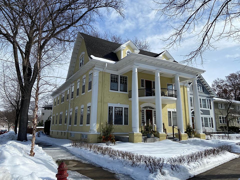 1st image of 2101 Newton Ave S #G3