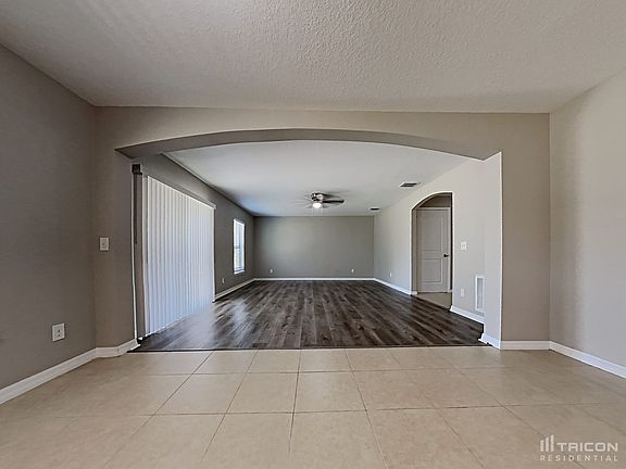 4th image of 2373 Isabella Ct