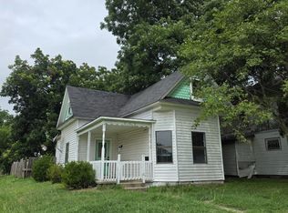 302 N Market Ave, Shawnee, OK 74801