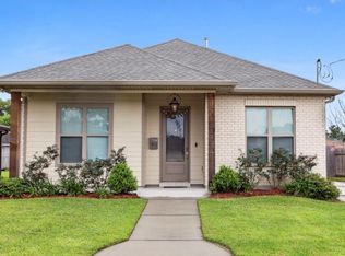 1420 Carnation Ave, Metairie, LA 70001