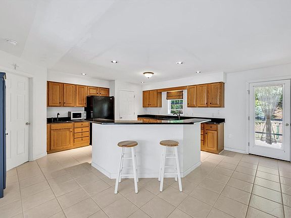 5th image of 49 Thousand Oaks Drive