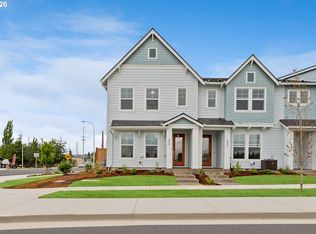 8660 SE Crescent Dr, Hillsboro, OR 97123