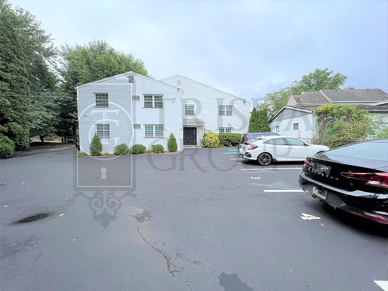 119 Rothesay Ave #6 — Photo 25