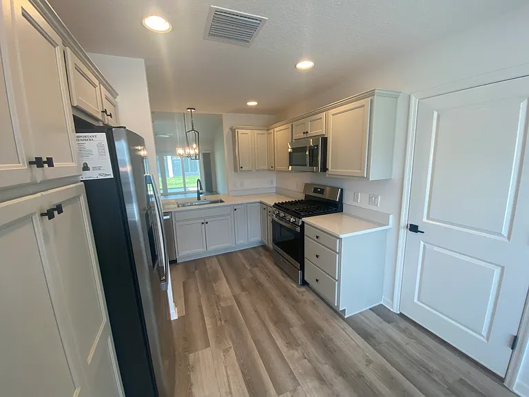 4205 Collerette Ct — Photo 6