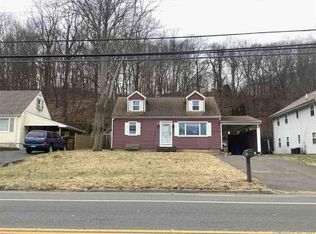 233 River Rd, Shelton, CT 06484