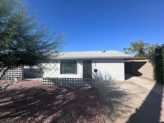 2nd image of 4336 E Glenrosa Ave