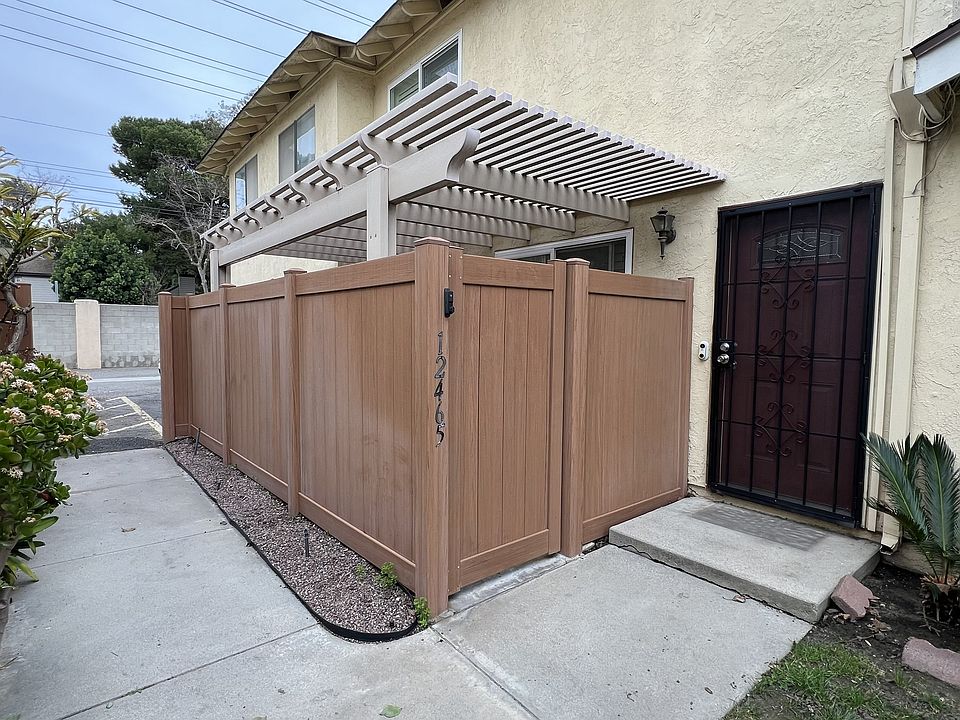 1st image of 12465 Dawn Ln